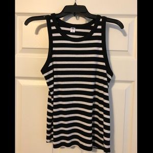 Old Navy tank
